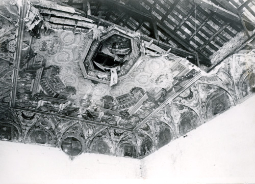 San Vito, soffitto affrescato in un ambiente nel convento. 10,3x14,9 cm
